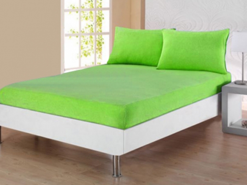 Cearsaf cu elastic din bumbac 100% din frotir 160 x 200+30 cm Verde